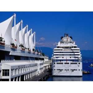  Island Princess Cruise Ship, Canada Place, Vancouver 