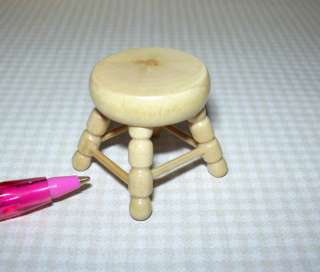 Miniature Oak Step Stool, Turned Legs, for DOLLHOUSE  