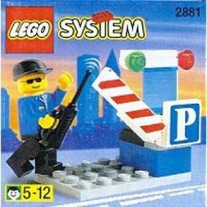  Lego Parking Attendant 2881 Toys & Games